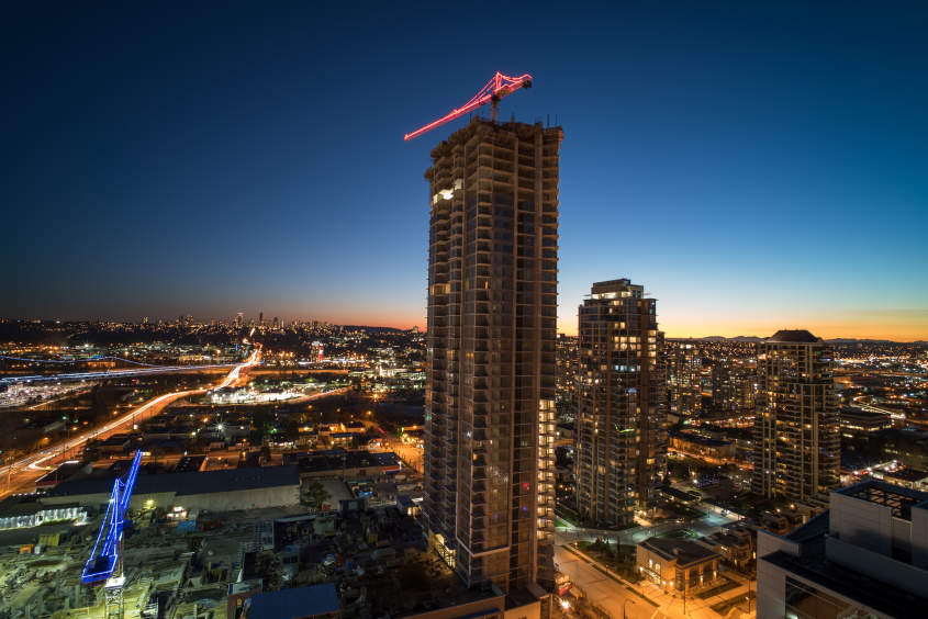 Where to find currency exchange in Burnaby and North Vancouver